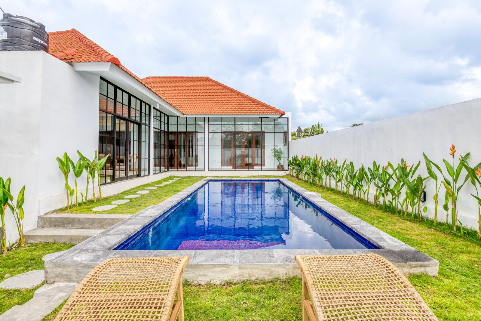 Villa Arcadia Fern: 3BR Luxury Villa in Pererenan